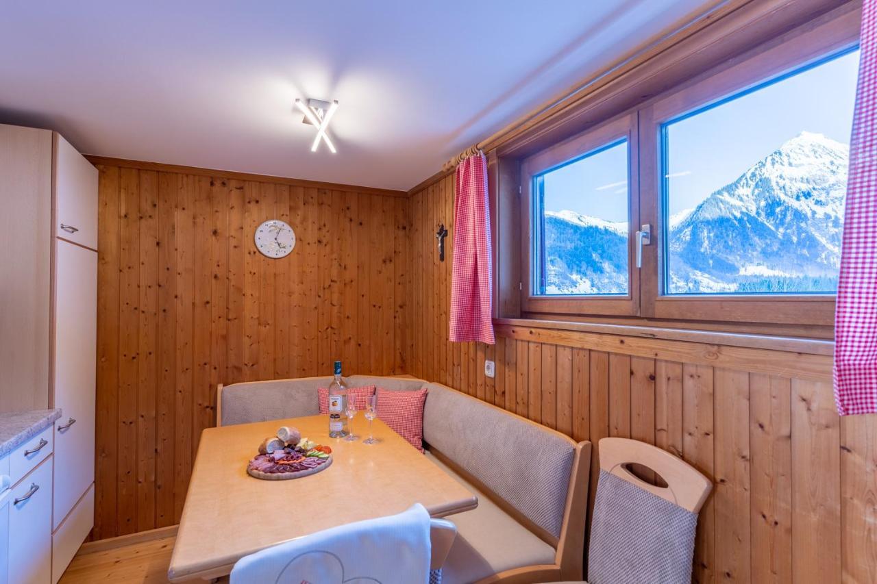 Apartamento Ferienbauernhof Kohler Schoppernau Exterior foto