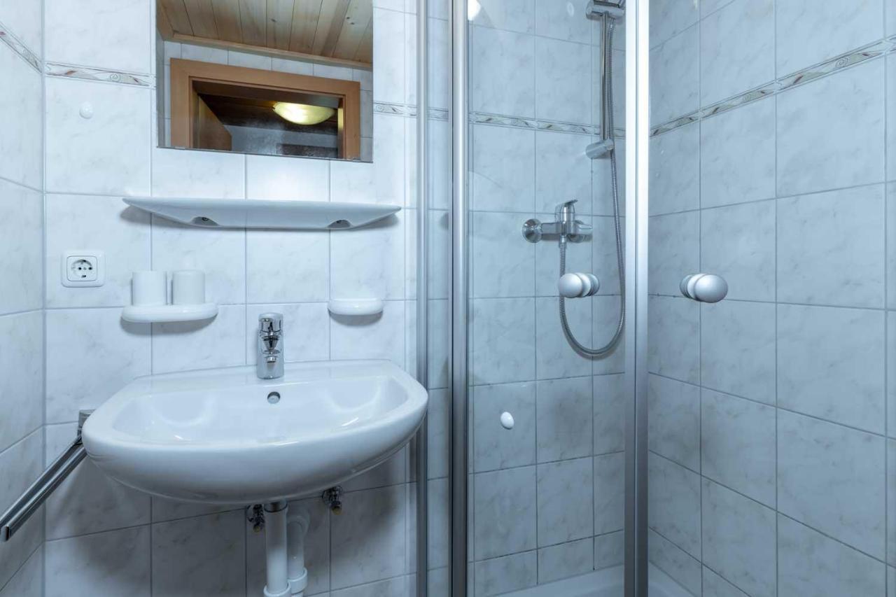 Apartamento Ferienbauernhof Kohler Schoppernau Exterior foto